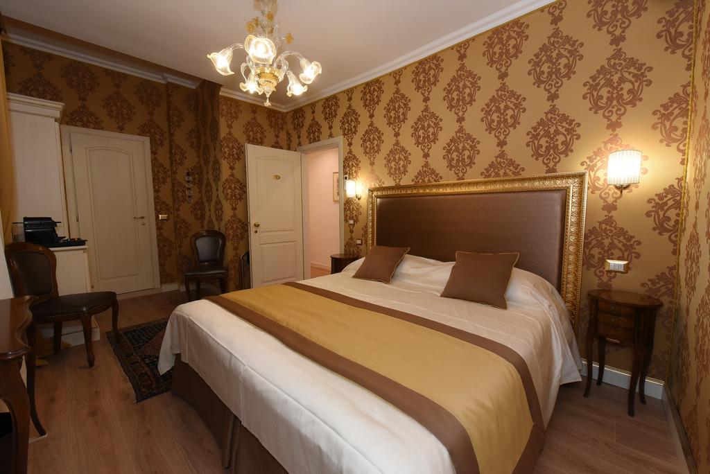 40.17 San Marco Hotel Venesia Bagian luar foto